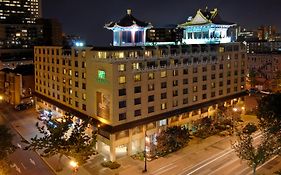 Holiday Inn Express Montreal Centre-Ville Downtown